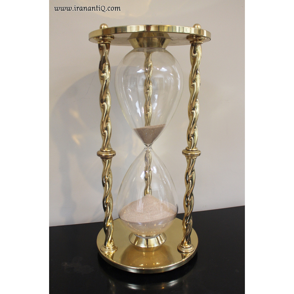 ساعت شنی ساخت فرانسه ، مربوط به اواسط قرن بیستم