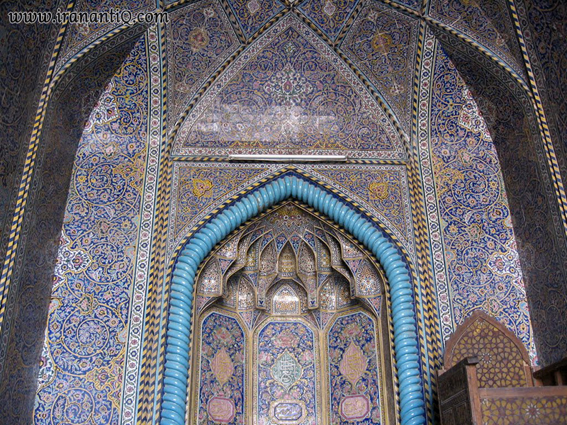 کاشی کاری فیروزه ای ، مهراب جنوبی مسجد سید ، اصفهان