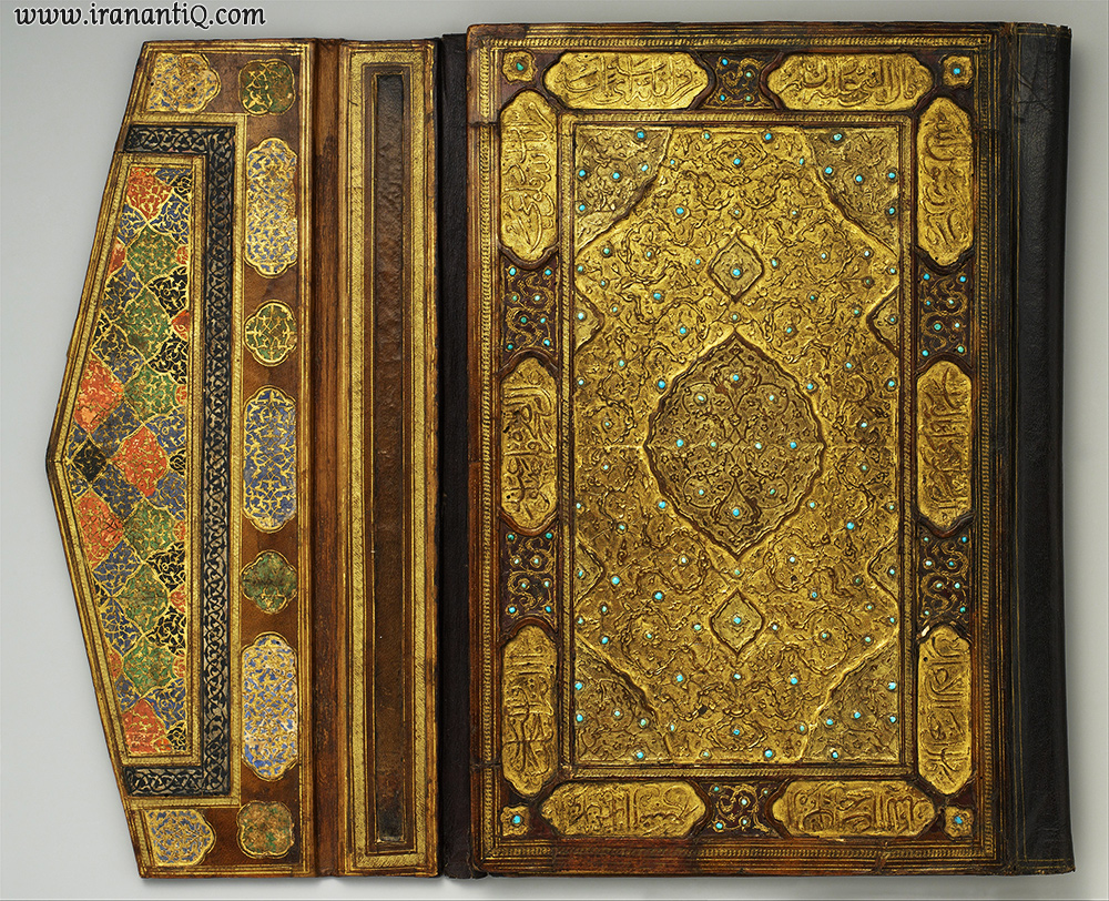 جلد قرآن ، چرم طلاکوب مرصع شده با فیروزه ، مربوط به دوره صفویه ، جلد سوخت