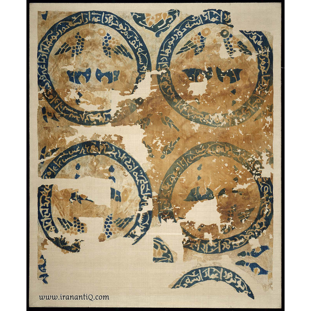 پارچه ای با طرح گوزن و پرنده ، اواخر قرن 12 میلادی ، مربوط به سلجوقیان