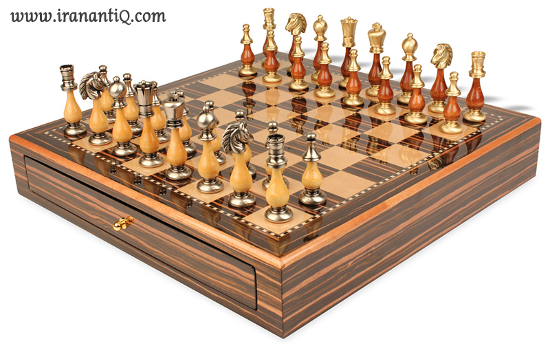 ساخت شطرنج با هنر نازک کاری چوب