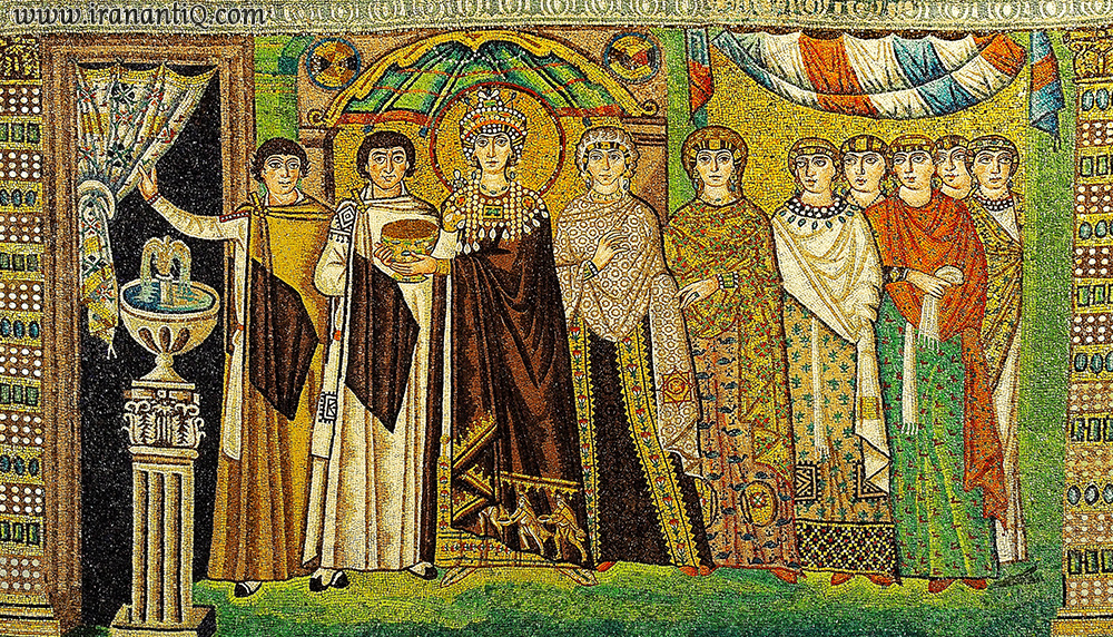 تئودورا و ملازمانش ، موزاییک کاری ، کلیسای سن ویتاله ، هنر بیزانس