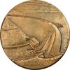 مدال برنز یادبود گشایش سد شاه عباس کبیر 1349 (با جعبه فابریک) - AU - محمد رضا شاه