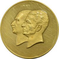 مدال طلا 40 گرمی بانک ملی (دایره) - MS61 - محمد رضا شاه