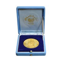 مدال طلا جشن تاجگذاری 1347 (25 گرمی با جعبه فابریک) - MS64 - محمد رضا شاه