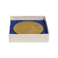 مدال یادبود رابرت فرانسیس کندی - AU - آمریکا