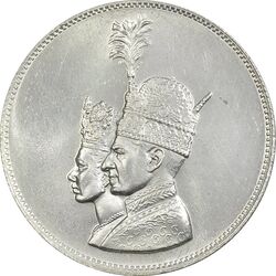 مدال یادبود نقره جشن تاجگذاری 1346 - UNC - محمد رضا شاه