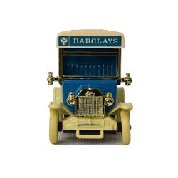 ماشین اسباب بازی آنتیک طرح تبلیغاتی barclays - کد 023563
