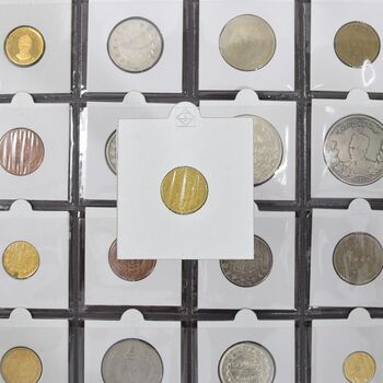 سکه طلا 5000 دینار 1318 خطی (8 تاریخ چرخیده) - VF35 - مظفرالدین شاه
