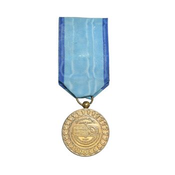 مدال یادبود آویزی بیست و پنجمین سده (روز) - با روبان فابریک - AU - محمد رضا شاه