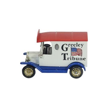 ماشین اسباب بازی آنتیک طرح تبلیغاتی greeley tribune news - کد 055969