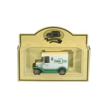 ماشین اسباب بازی آنتیک طرح تبلیغاتی evening echo - کد 055974