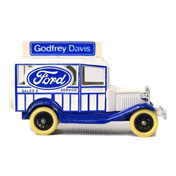 ماشین اسباب بازی آنتیک طرح تبلیغاتی godfrey davis - کد 023600