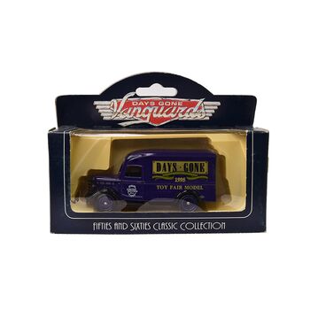 ماشین اسباب بازی آنتیک طرح تبلیغاتی toy fair model - کد 023559