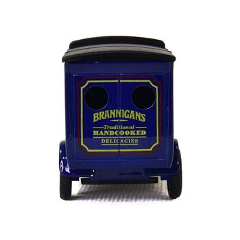 ماشین اسباب بازی آنتیک طرح تبلیغاتی brannigans - کد 023572