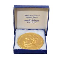 مدال کالج دون بوسکو تهران (ضرب فرانسه) با جعبه فابریک - طلایی - UNC - محمد رضا شاه