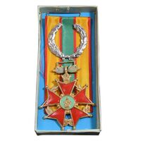 نشان خدمت شهربانی درجه دو (با جعبه فابریک) - AU - محمد رضا شاه