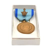 مدال یادبود آویزی بیست و پنجمین سده «روز» - MS62 - محمد رضا شاه