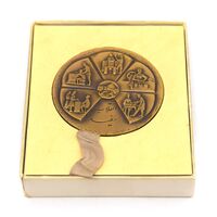 مدال برنز انقلاب سفید 1346 (با جعبه) - UNC - محمد رضا شاه