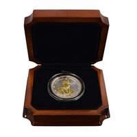 مدال یادبود رضا شاه (با جعبه فابریک) 1384 - UNC