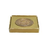 مدال یادبود مسابقات جهانی کشتی تهران 1352 - با جعبه فابریک - UNC - محمد رضا شاه