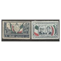 تمبر ورود گرونچی رئیس جمهور ایتالیا 1336 - محمدرضا شاه