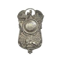 نشان نقره تاجگذاری رضا شاه 1305 - زرتشتیان - EF - رضا شاه