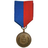 مدال برنز تاج - مدال خدمت - نوشته برجسته - ضرب ایران - با روبان - EF - رضا شاه