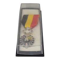 نشان افتخار کار - درجه 2  - با جعبه - UNC - بلژیک