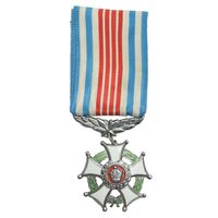 نشان برنز خدمت شهربانی - ضرب ایران - UNC - محمد رضا شاه