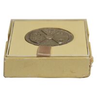 مدال نقره انقلاب سفید 1346 - با جعبه فابریک - AU - محمد رضا شاه