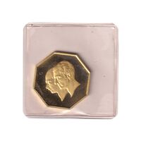 مدال طلا 10 گرمی بانک ملی - هشت ضلعی - با پلمپ فابریک - PF67 - محمد رضا شاه