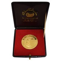 مدال طلا 25 گرمی شاه در حرم 1349 - با جعبه فابریک - PF61 - محمد رضا شاه