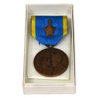 مدال برنز آویزی تاجگذاری 1346 (روز) - UNC - محمد رضا شاه