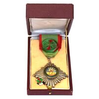 نشان همایونی درجه چهار (با جعبه و روبان فابریک) - AU - رضا شاه