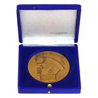 مدال صدمین سالگرد زادروز رضاشاه 2536 (با جعبه) - AU - محمد رضا شاه