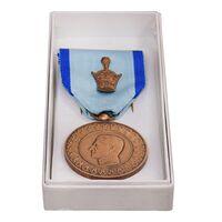 مدال یادبود آویزی بیست و پنجمین سده (روز) - با جعبه فابریک - UNC - محمد رضا شاه