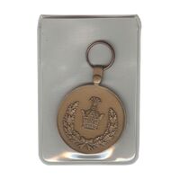 مدال برنز خدمت (دو رو تاج) - ضرب SPORRONG (با کاور فابریک) - UNC - رضا شاه