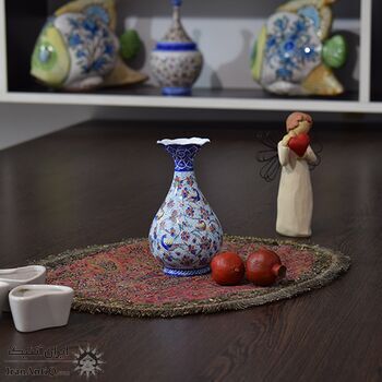 گلدان میناکاری طرح گل و مرغ - 13 سانتی در چیدمان