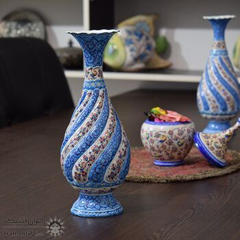گلدان میناکاری طرح گل و مرغ - 25 سانتی در چیدمان