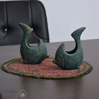 ظرف سفالی پتینه مدل ماهی در چیدمان