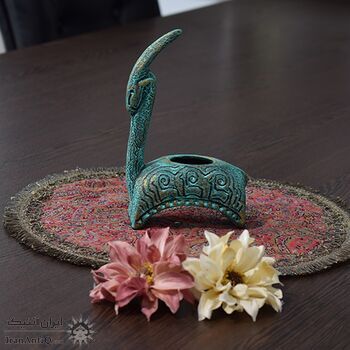 جاشمعی سفالی پتینه مدل بز در چیدمان