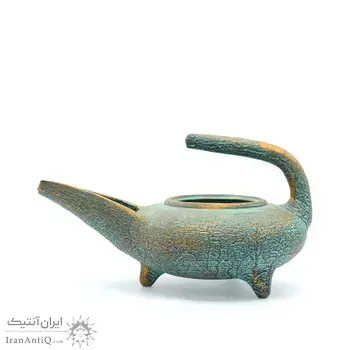 چراغ پیه سوز سفالی پتینه