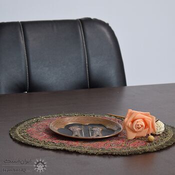 بشقاب قلمزنی طرح هخامشی - 15 سانتی در چیدمان