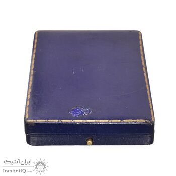 مدال دومین دوره مسابقات قهرمانی کارگران کشور 1350 (با جعبه فابریک) - AU - محمد رضا شاه