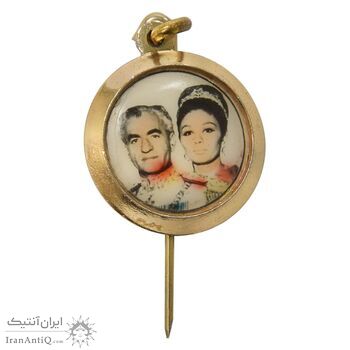 نشان سوزنی هواپیمایی ملی ایران هما (شاه و فرح) - AU - محمد رضا شاه