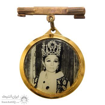 نشان سوزنی هواپیمایی ملی ایران هما (فرح) - AU - محمد رضا شاه