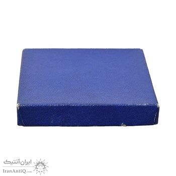 مدال کالج دون بوسکو تهران (ضرب فرانسه) با جعبه فابریک - طلایی - UNC - محمد رضا شاه