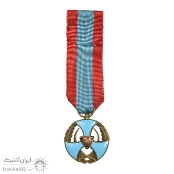 نشان لیاقت درجه 3 (شب) ضرب فرانسه - AU - محمد رضا شاه