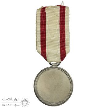 مدال پیش آهنگی (آماده باش) درجه 2 - با روبان و کاور فابریک - AU - محمد رضا شاه